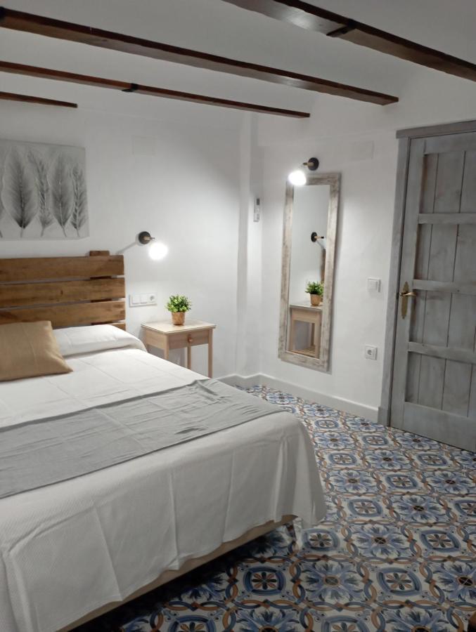 El Manantial Hotell Zahara De La Sierra Exteriör bild