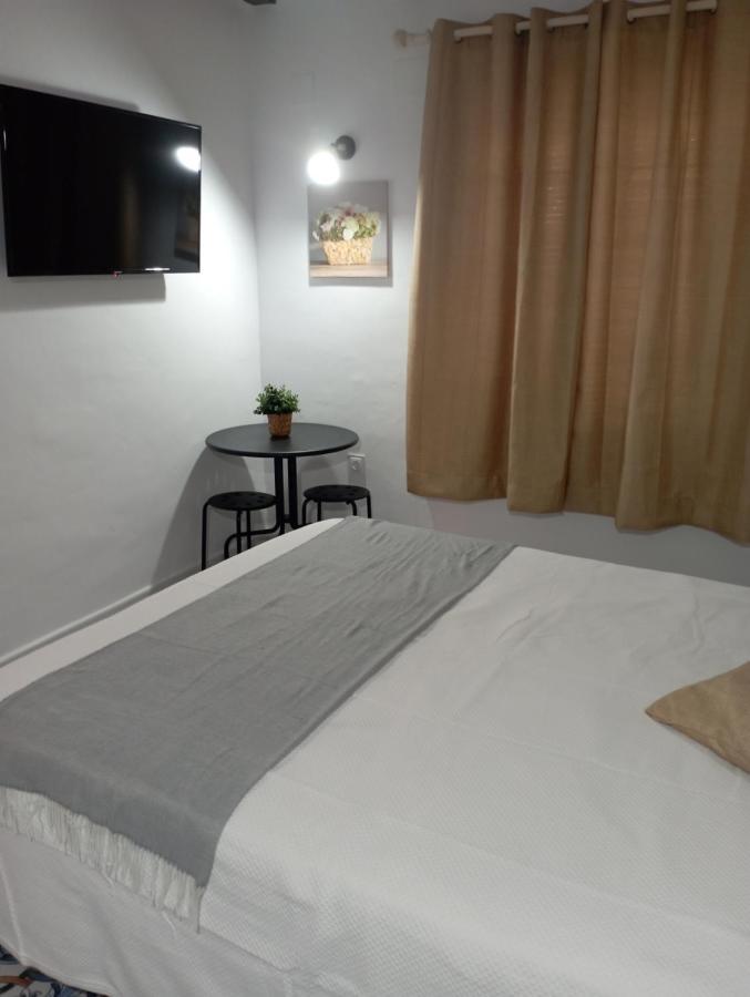 El Manantial Hotell Zahara De La Sierra Exteriör bild