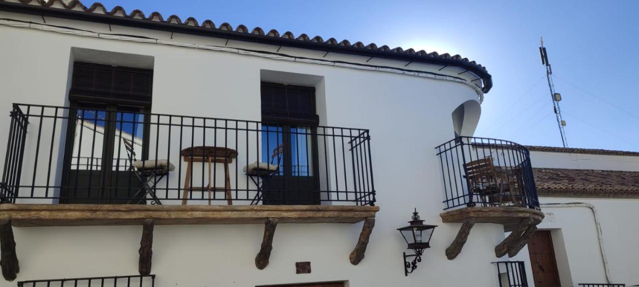 El Manantial Hotell Zahara De La Sierra Exteriör bild
